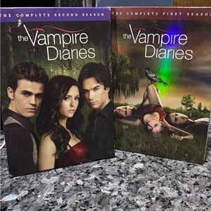 🩸✨ The Vampire Diaries – Complete Seasons 1 & 2 DVD Set ✨🩸